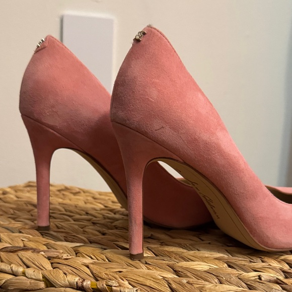 Sam Edelman Blush Suede Heels - Picture 8 of 9